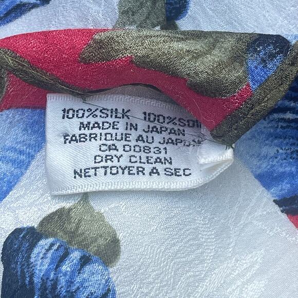 Albert Nipon Vintage 100% Silk Floral Scarf - Picture 8 of 13